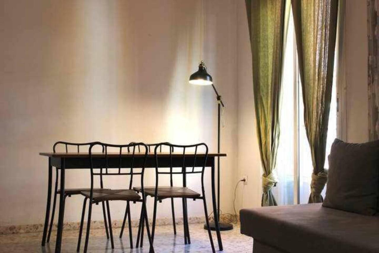 Giralda Views In Sevilla Center Apartment Buitenkant foto